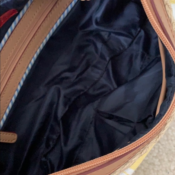 Tommy Hilfiger Yellow Flowered Purse - Picture 6 of 8